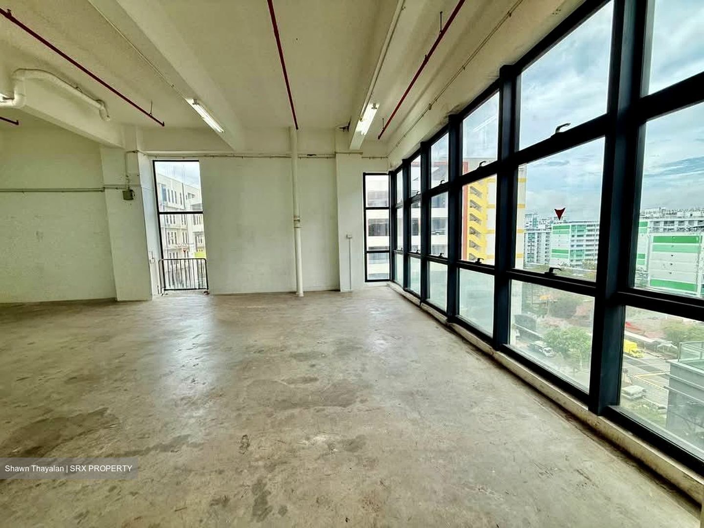 A'posh Bizhub (D27), Factory #581727421